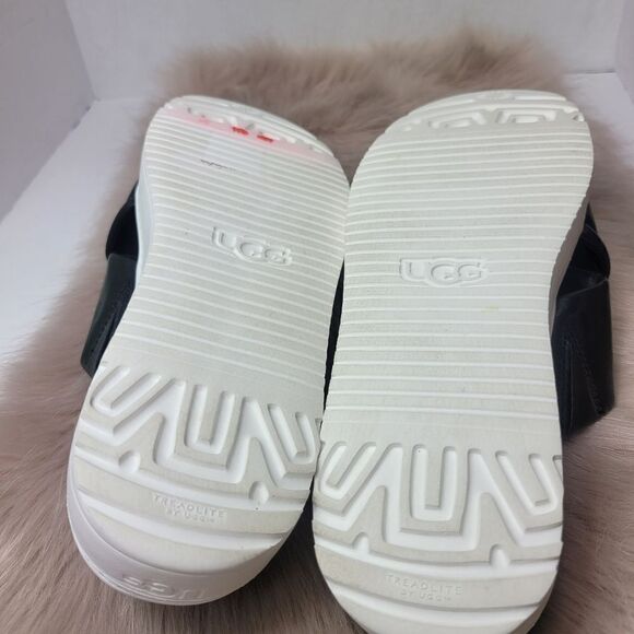 UGG Zayne Crossband Blck Leather Sandal Size 9 - Picture 9 of 10